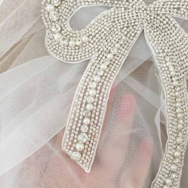 Lovely 3D Rhinestone Pearl Beaded Bow Lace Applique with Iron on Back, Bridal Sash Prom Dress Veil Applique