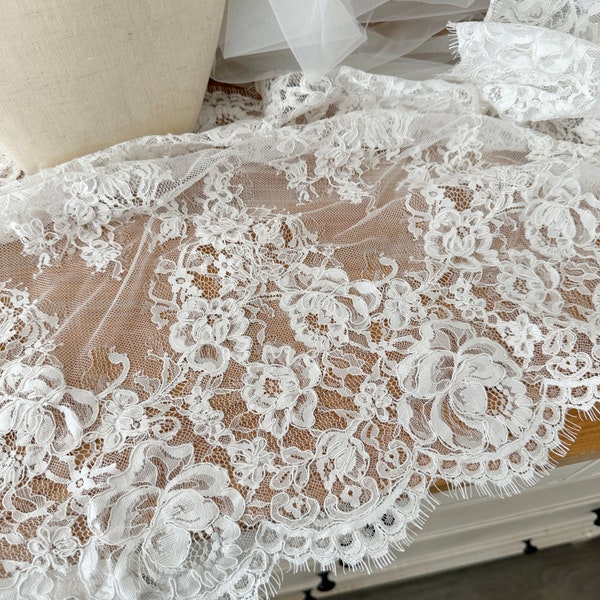3 Yards ivory French Alencon lace fabric trim with double scalloed borders, detailed floral embroidery cord lace fabric