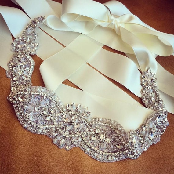 Crystal and Rhinestone Beaded Applique Bridal Belt Wedding  display picture 1