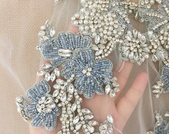 Fumée Bleu 3D Fleur Strass Applique Paire Cristal Perlé Robe De Mariée Corsage Cape Couture Cristal Applique
