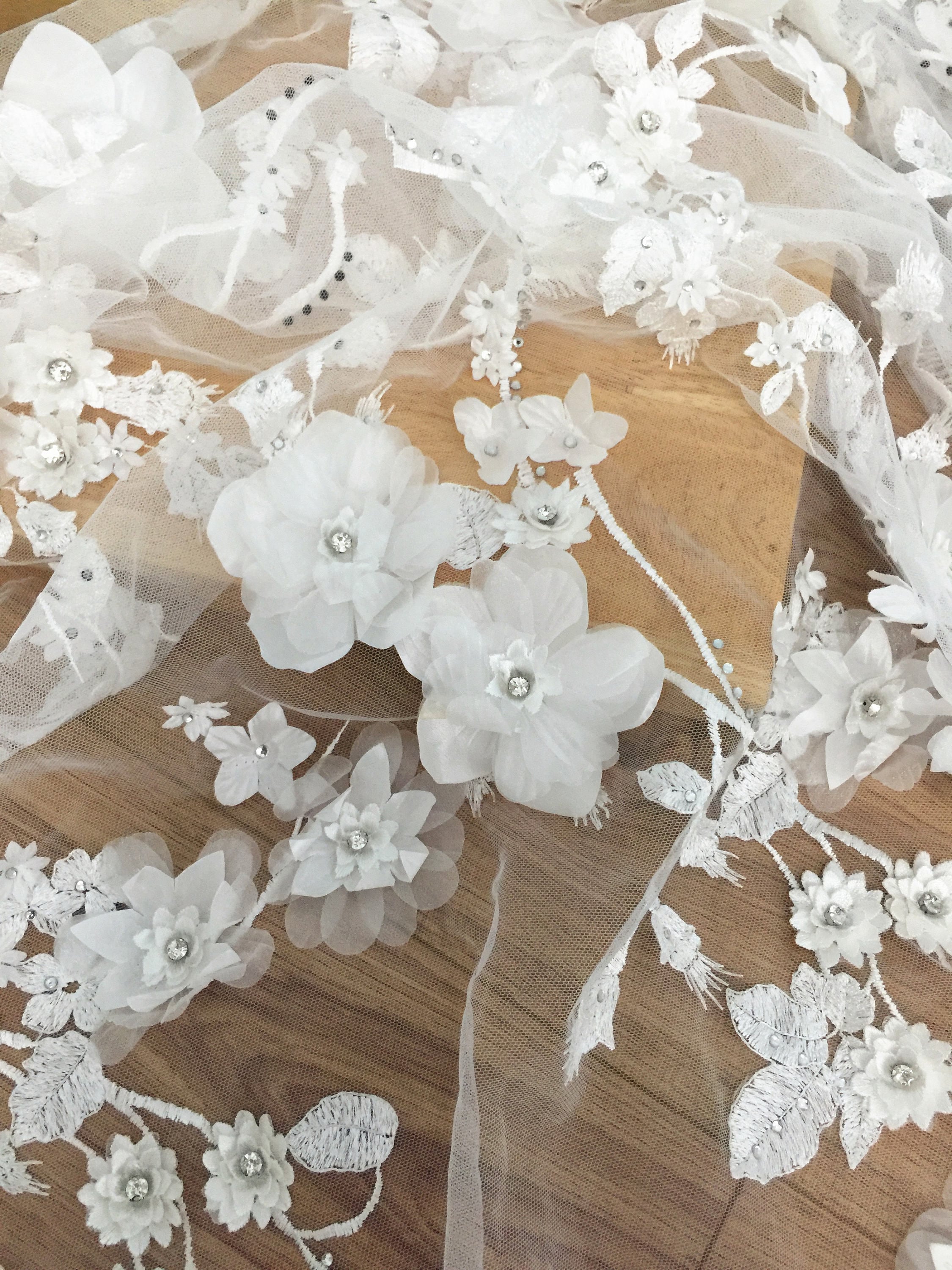 Luxury 3D Beaed Lace Fabric in off White , Scalloped Bridal