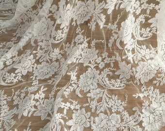 French Alencon lace fabric in ivory with leaf pattern, wedding gown bridal dress fabric , scalloped fabric