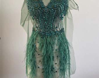 Grande applique de strass 3D avec plumes d'autruche vertes, patch de perles, accents scintillants pour robes de mariée, costumes Danec de fête