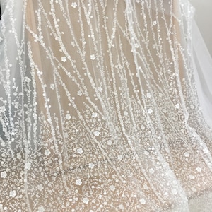 Tissu de dentelle couture géométrique perlé 3D avec tulle de conception de ligne, tissu de dentelle de mariée pour robe de mariée par mètre