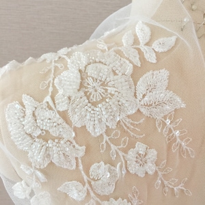 1 Pair Luxury ivory 3D hand beaded bridal lace applique for wedding gown bodice, lace veils, lace cape couture design