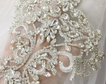 Strass 3D corsage de mariée perle applique, col en dentelle perlée en cristal avec tulle derrière 15x20cm