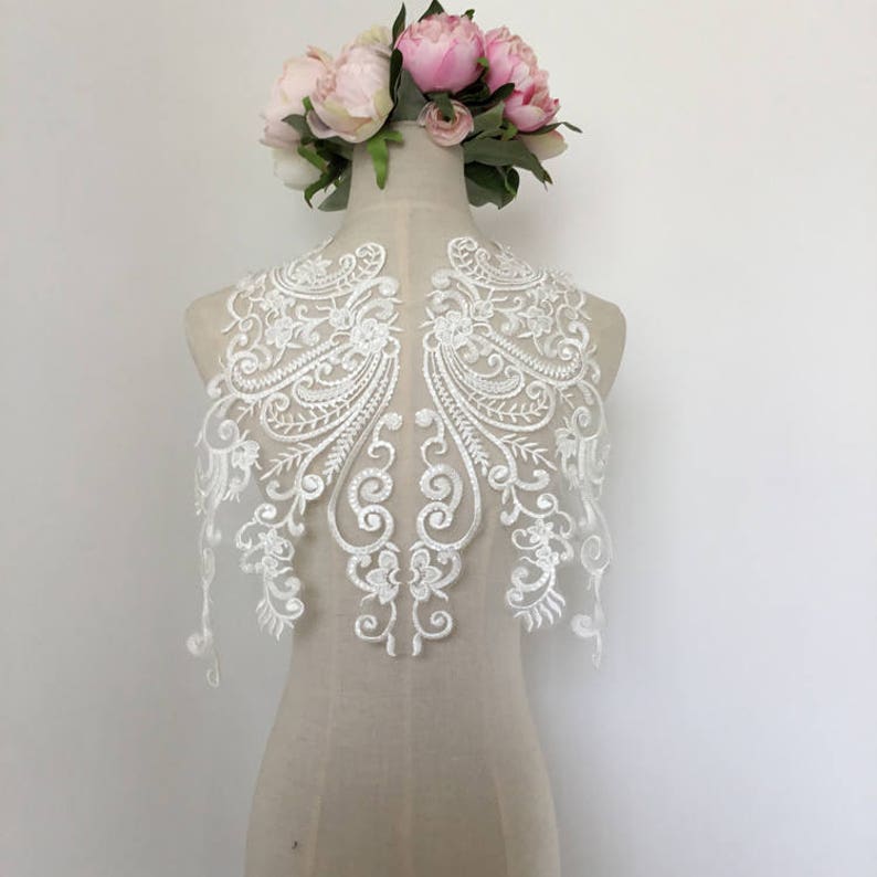 Large Clear Sequin Bridal Gown Embroidery Lace Applique Wedding Dress Bodice Hem Train Veils Accessories