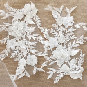 Applique de dentelle 3D perlée à la main pour robe de mariée, Applique de dentelle de fleurs et de feuilles, Applique de dentelle de robe de mariée, Voile de mariée en dentelle, Ivoire clair