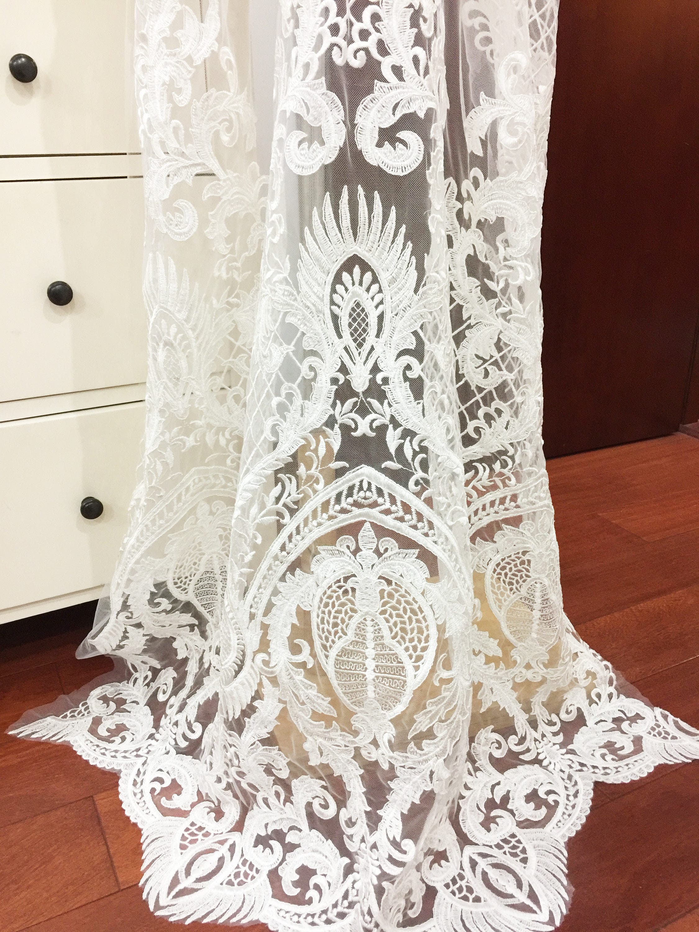 Haute Couture Lace Fabric ,luxury Thick Embroidery Lace Fabric for