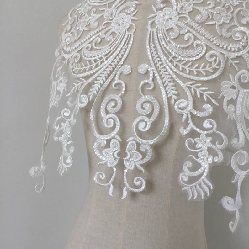 Large Clear Sequin Bridal Gown Embroidery Lace Applique Wedding Dress Bodice Hem Train Veils Accessories