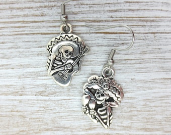 Tierracast Skeleton Couple Earrings ~Dia de Los Muertos ~ Day of the Dead ~ Silver Plated Pewter ~ Catrina & Guitarro ~ Gift Box