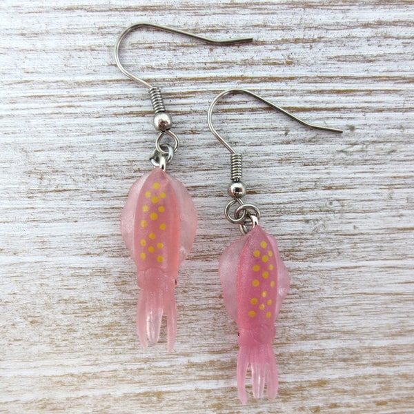 Squid Earrings ~ Animal Earrings ~ Ocean Animals ~ Ocean Earrings ~ Sea Creatures