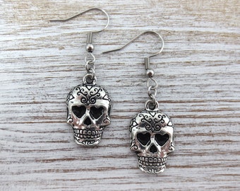 Pewter Sugar Skull Earrings ~ Skull Earrings ~ Pewter Skulls ~ Skeleton Earrings ~ Skeleton Jewelry ~ Skull Earrings ~ Sugar Skulls