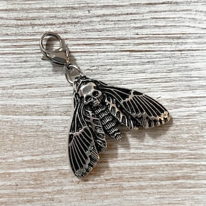 Death's Head Hawk Moth Clip-On Charm: Antique Silver Skull Zipper Pull