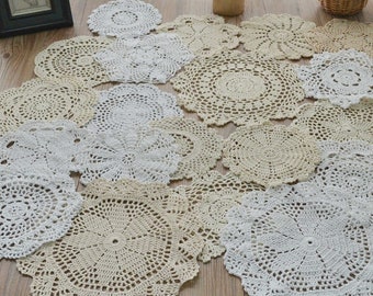 Lot 20 Hand Crochet Assorted Round Doilies Snowflake Pineapple Farmhouse Table Placemats Rustic Wedding Fabric Coasters