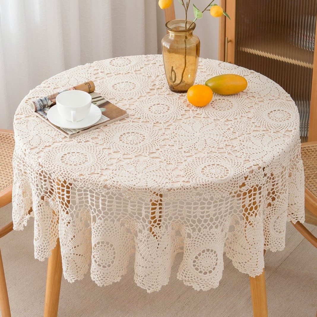 洋書 20th Century Linens and Lace リネン レース Hand Crochet Round Lace Tablecloth French Country Rustic Farmhouse