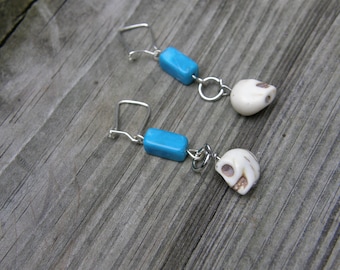 Beach Skull Earrings for Gauged Ears