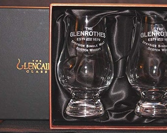 LAGAVULIN PAGODA TOP TWO GLASS GLENCAIRN SCOTCH WHISKY BLACK AND GOLD PRESENTATION BOX SET