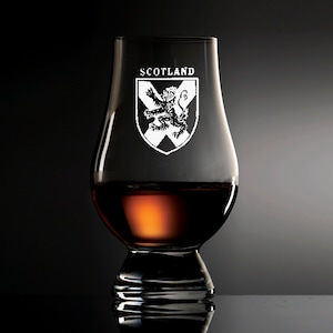 Shield of Scotland Glencairn Glass