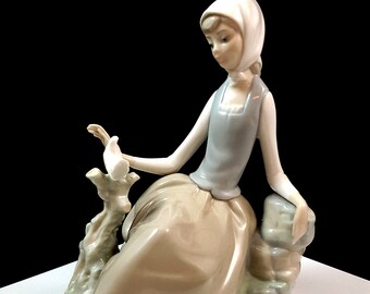 Vintage LLADRO Shepardess With Dove 4600 Lladro Lady With Bird Minty Mother Nature Excellent Retired Gifts For Her No Box Spain Figurine WOW