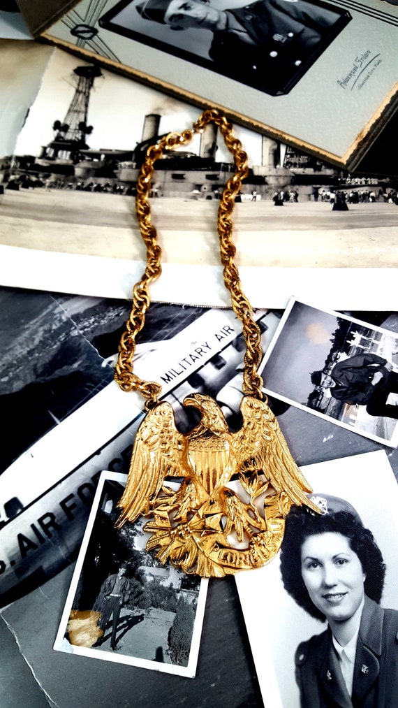 Vintage NAPIER Necklace Eagle Necklace Massive Nec