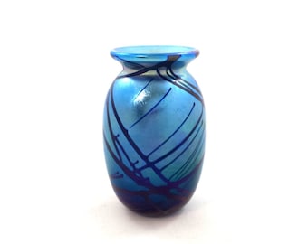 Vintage ELAINE HYDE Vase 1980's Signed Blue AURENE Iridescent Blown Glass Excellent