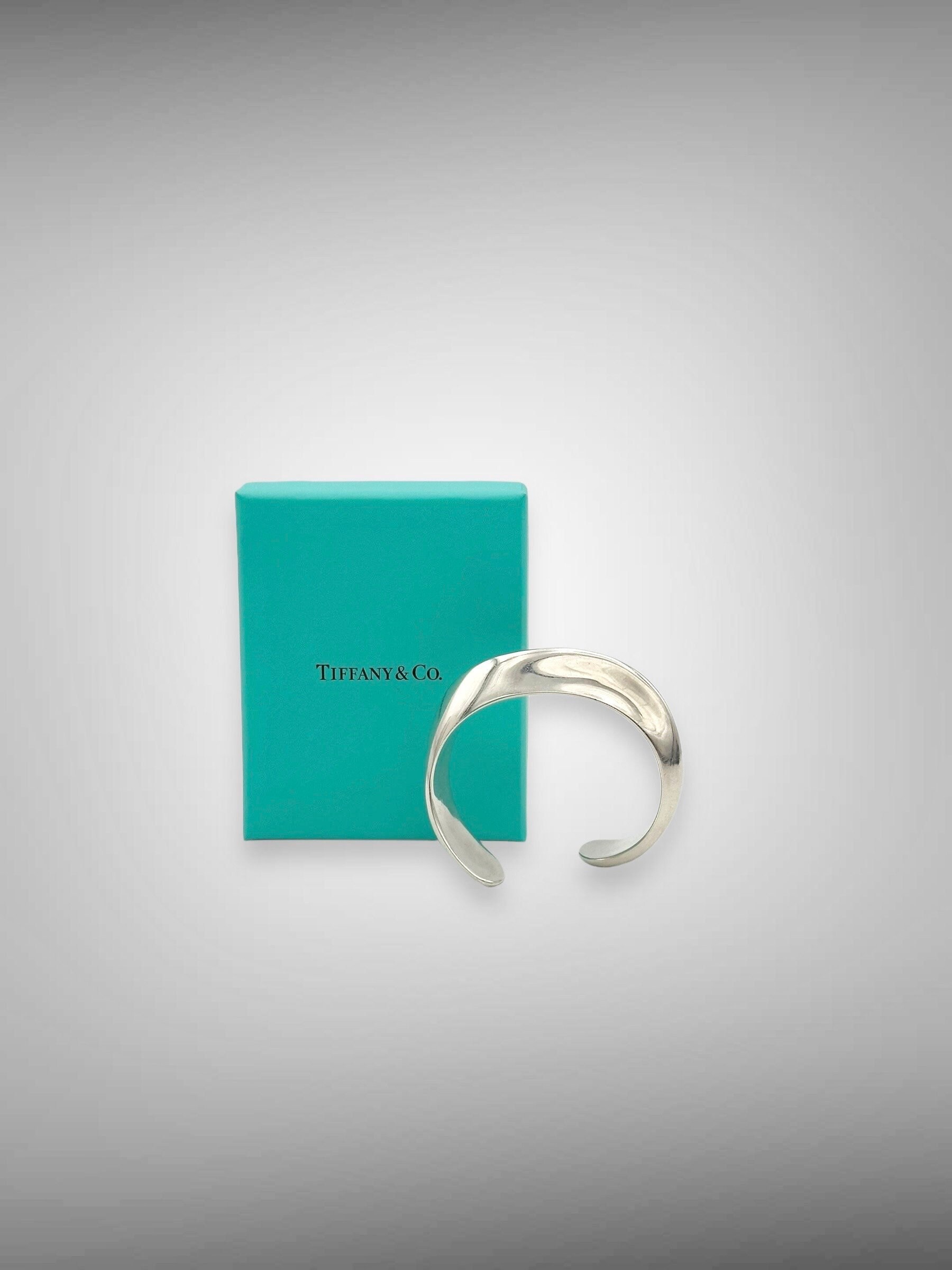 アクセサリー Vintage Tiffany&Co. fork bangle Whittier Sold at Auction: A TIFFANY & CO VINTAGE SILVER FORK BRACELET