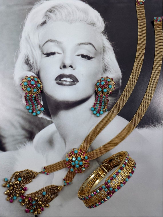 Vintage HATTIE CARNEGIE Necklace Clip Earrings Bracelet Parure 