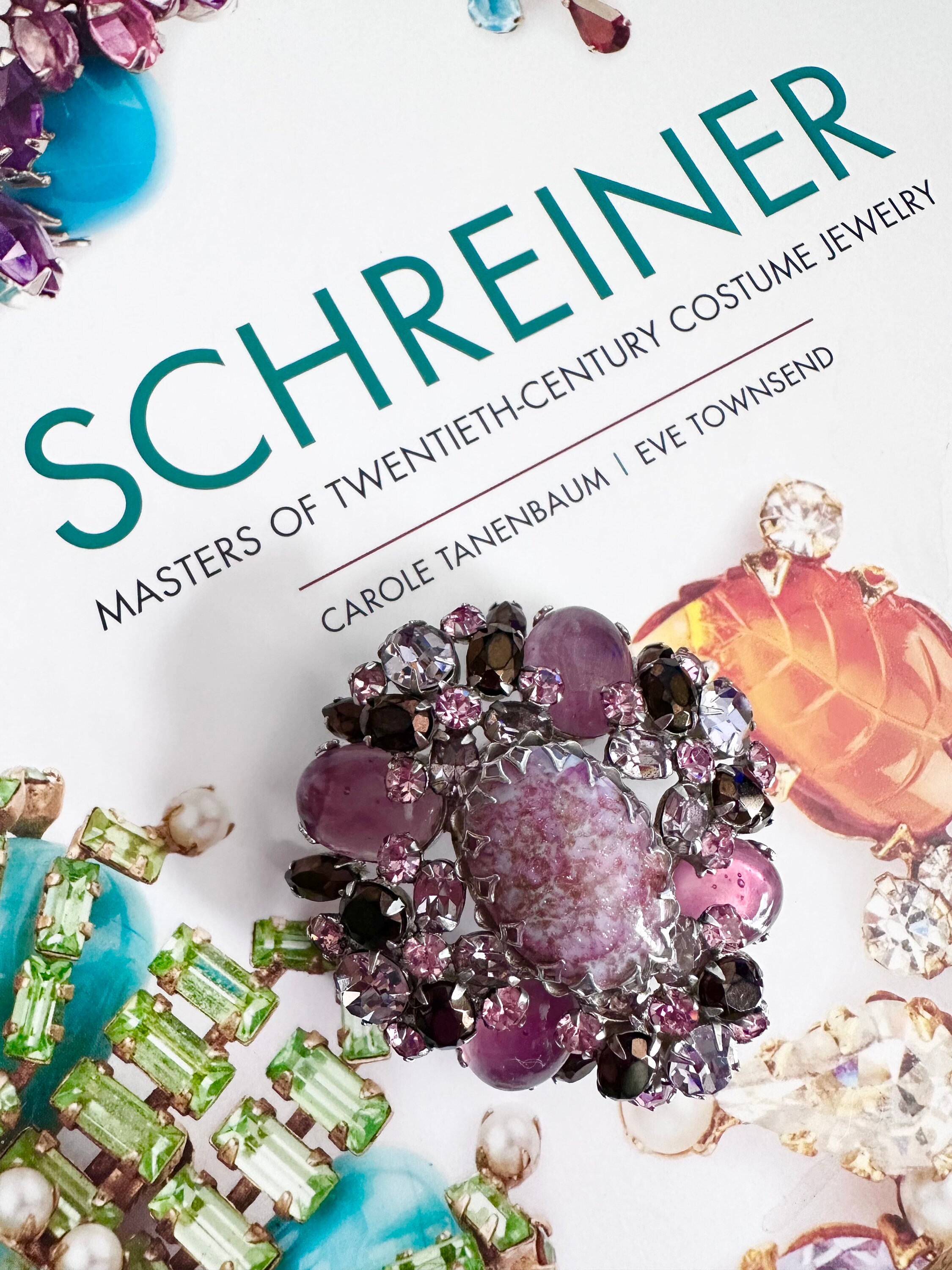 Vintage SCHREINER Brooch BOOK PIECE Signed Schreiner New Vintage SCHREINER Brooch BOOK PIECE Signed Schreiner New