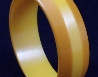 Vintage Bakelite Bangle Bracelet Tested Orange & Butterscotch Striped Great Gatsby CHUNKY BOLD RARE