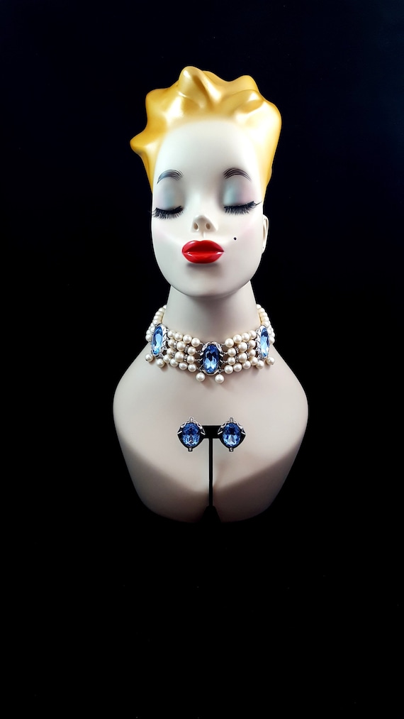 Vintage MONET Pearl Rhinestone Necklace MONET Blue
