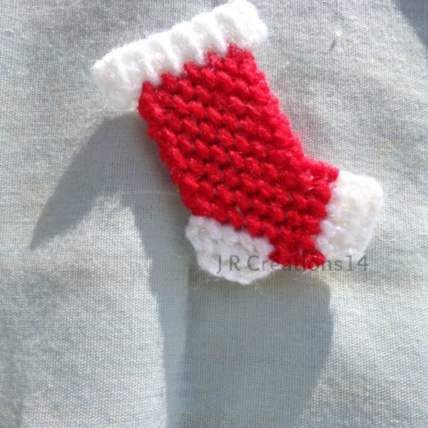 Stocking Magnet, Christmas Decor, Red and White, Stocking Stuffer, Christmas Ornament, Wreath Accent, Handmade, Plastic Canvas