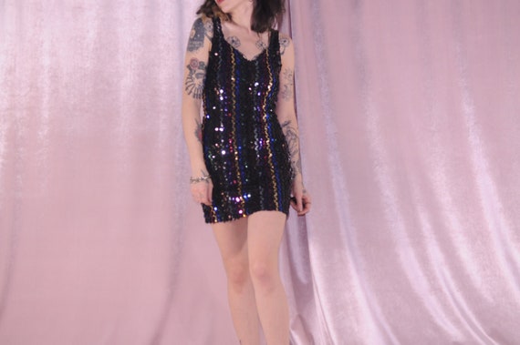 black nye dress