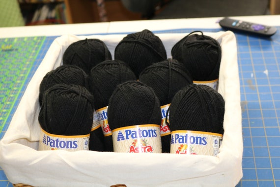 Patons Astra Yarn Black 8 Skeins Available Crochet And Knitting Yarn Light Weight Number 3 Dk Worsted Patons Astra Yarn Black 8 Skeins Available Crochet And Knitting Yarn Light Weight Number 3 Dk Worsted