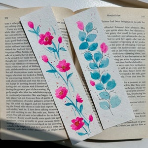 Marque-pages floraux roses - Ensemble de 2 marque-pages aquarelle originaux peints à la main, conception de fleurs et de feuilles roses, amoureux des livres, cadeau livresque