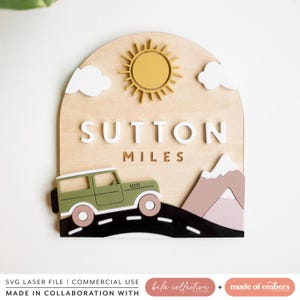 SVG vintage SUV babynaambordje | Acryl snijbestand voor lasersnijden | Modern PNW-bergdecor babyhout | Geboortestatistieken aanpassen
