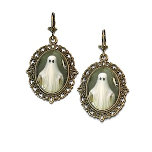 Ghost Earrings, Vintage Inspired Ghost Earrings, Ghost Hunting Jewelry, Graveyard Earrings, Spooky Ghost Jewelry, Haunted Ghost Earrings