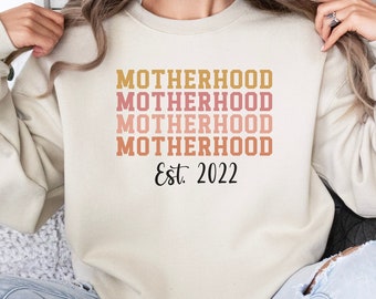 Personalized Mom Est Shirt, Custom Motherhood Sweatshirt, Mother's Day Gift for Mom, New Mom Shirt, Grandma Sweater, Plus Size Unisex, Mama