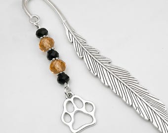 Dog Paw Bookmark: Pet Gifts for Teachers, Readers and Dog Walkers, Metal Charm Beaded Book Marker