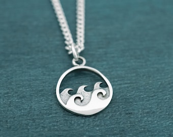 Silver Ocean Waves Necklace - 925 Sterling Silver Beachy Jewelry for Women - Surfer Gifts