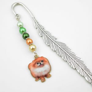 Pomeranian Charm Bookmark: Beaded Gifts for Dog Lovers