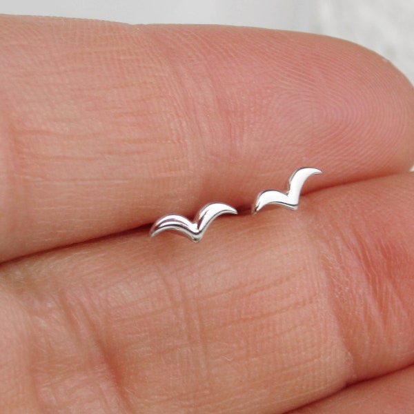 Tiny Silver Bird Stud Earrings - 925 Sterling Silver Earrings - Small Flying Bird Studs 7x2mm