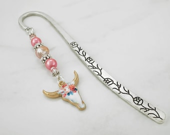 Cow Skull Bookmark - Floral Bull Skull Charm Bookmark - Boho Bookmark - Book Lover Gift - Tibetan Silver Beaded Bookmark - Boho Gifts