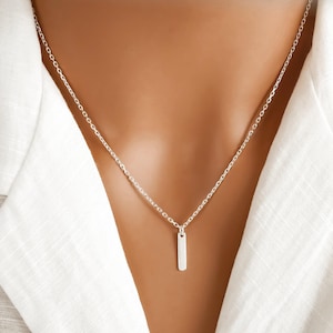 925 Sterling Silver Vertical Bar Necklace - Minimalist Necklace for Women - Small Vertical Bar Charm Necklace - Everyday Minimalist Jewelry