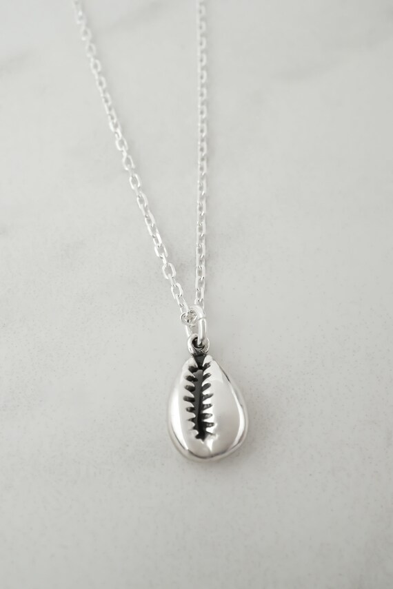 Silver Sea Shell Necklace, 925 Sterling Silver Seashell
