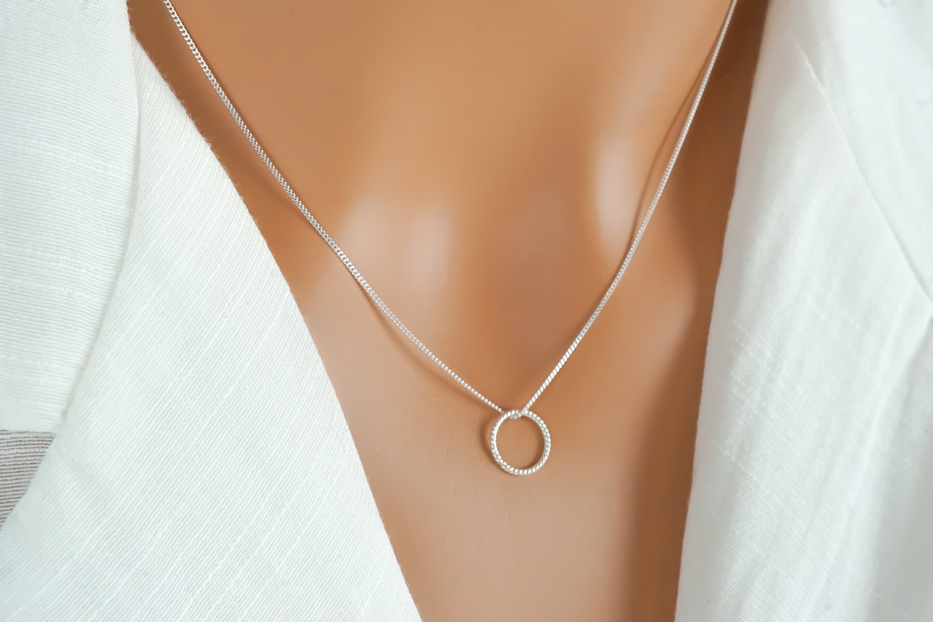 Silver Karma Necklace - 925 Sterling Silver Round Twisted O