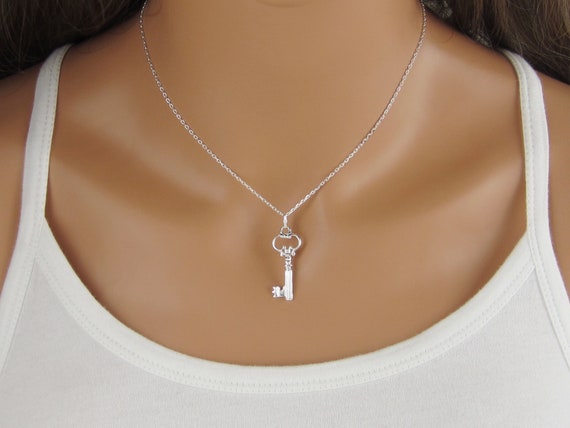 The key necklace - Sterling Silver