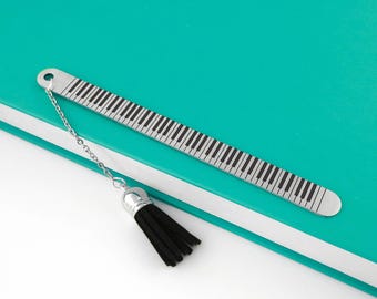 MUSIC | HOBBIES | GAMES