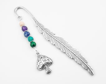 Magical Mushroom Bookmark: Beaded Botanical Cottagecore Gift Ideas