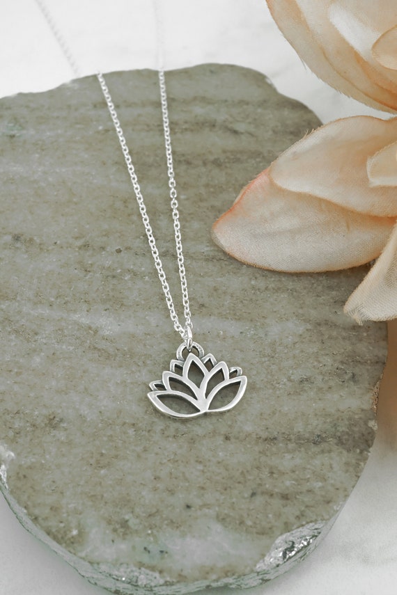 Lotus Flower Necklace 925 Sterling Silver Everyday Necklace Spiritual Jewelry Silver Lotus Charm Necklace Yoga Jewelry Meditation Gifts Etsy